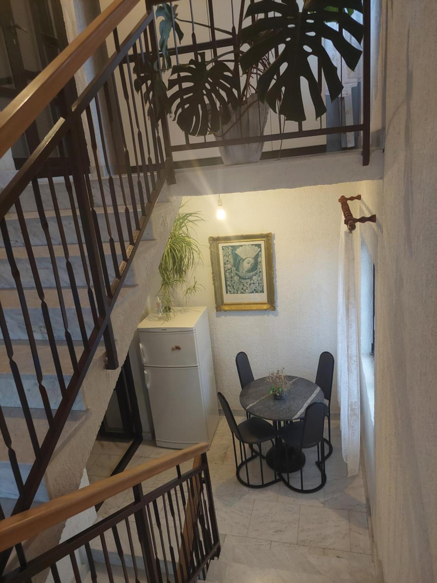 Holiday Room - The View โนวีวีโนดอลสกี ภายนอก รูปภาพ